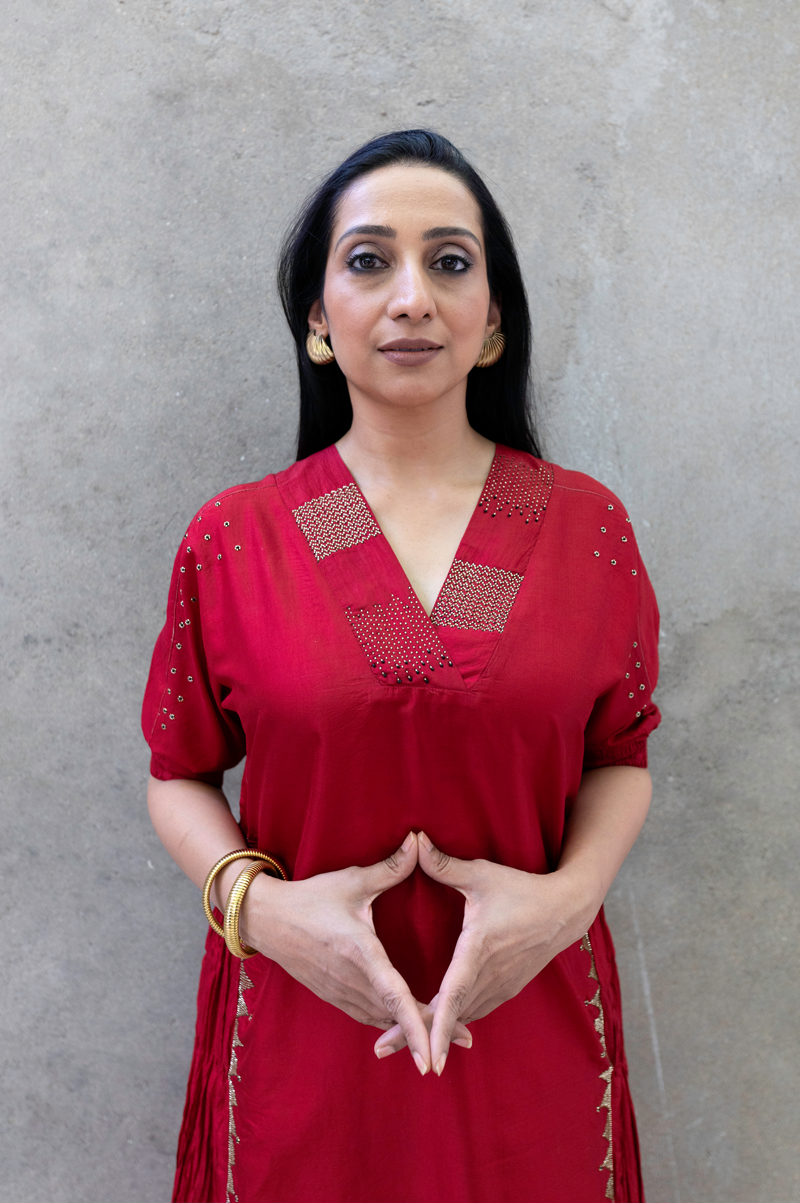 RED SILK KURTA SET WITH GOLDEN DETAILING