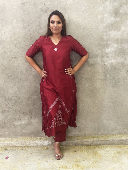 RED KURTA-PANT SET WITH ROUCHED PANLES