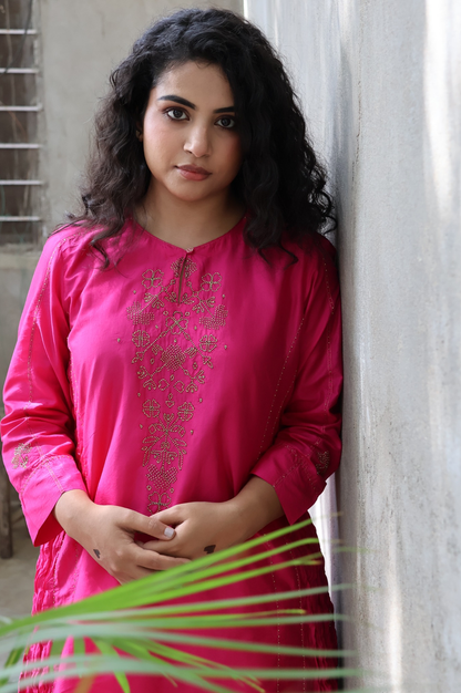 PINK SILK CO-ORD SET WITH CUTDAANA EMBROIDERY