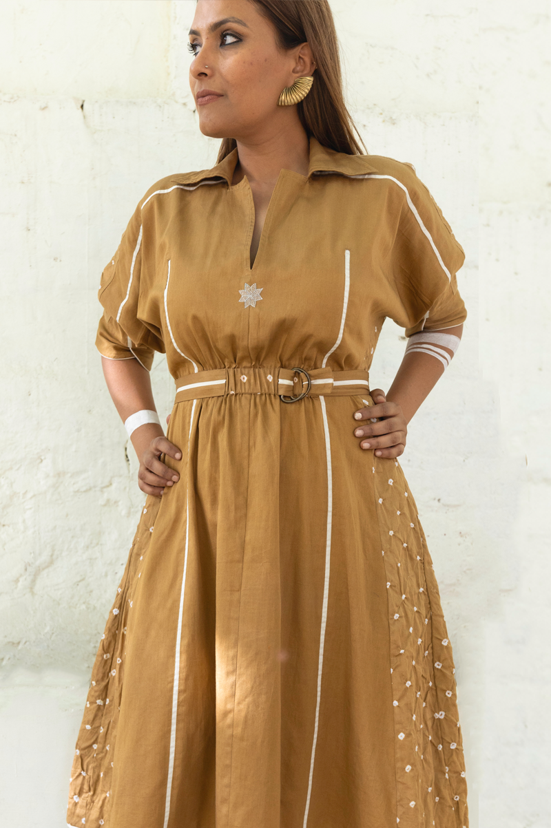 TAN COTTON DRESS WITH BANDHANI BACK